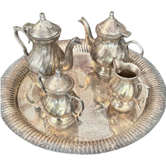 Vintage 5 Piece Tea Set. Tea Service with Tray. Collectible. Made in India. - Picture 3 of 9
